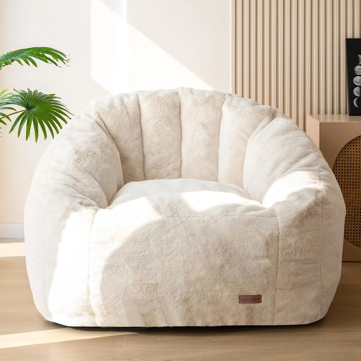 MAXYOYO Giant Bean Bag Chair Oversized Bean Bag Couch Faux Fur Shell-Shaped Large Chair